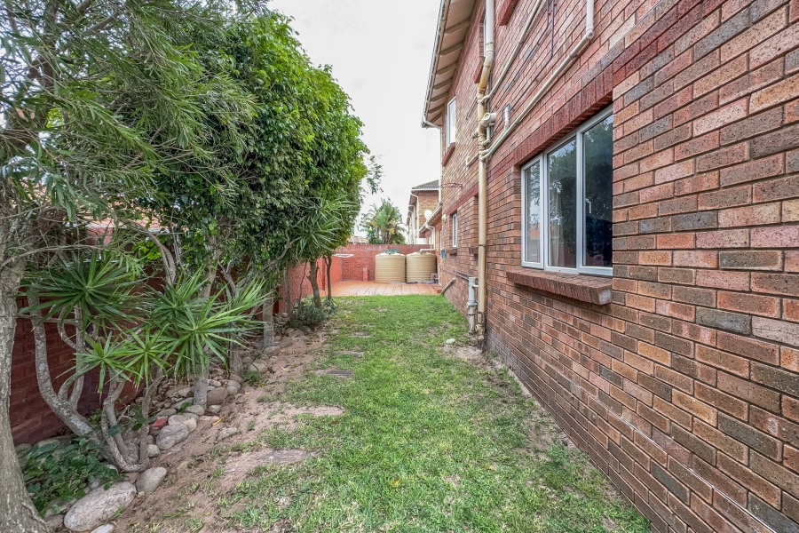 3 Bedroom Property for Sale in Summerstrand Eastern Cape
